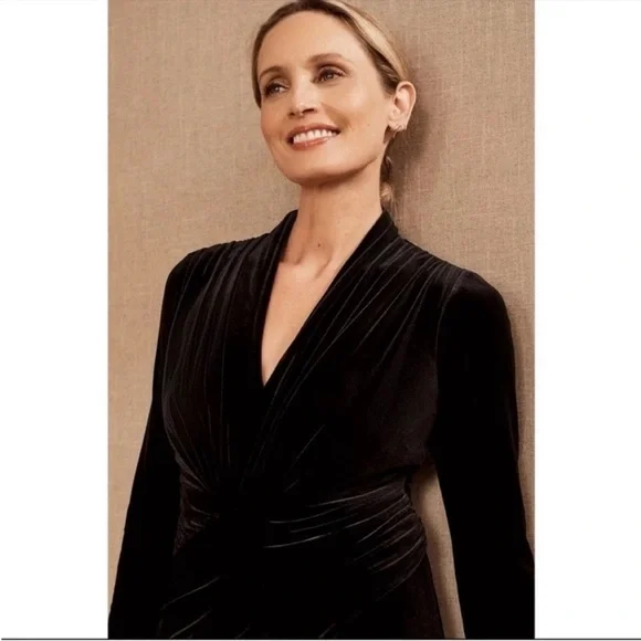 BHLDN Tadashi Shoji Brinda Velvet Gown Maxi Dress Black Anthropologie Size  M NWT is available for purchase on au PAY Market - Imported Goods Online  Store Co.Ltd. | au PAY Market -